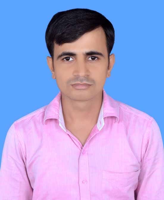 Student Photo Not Available