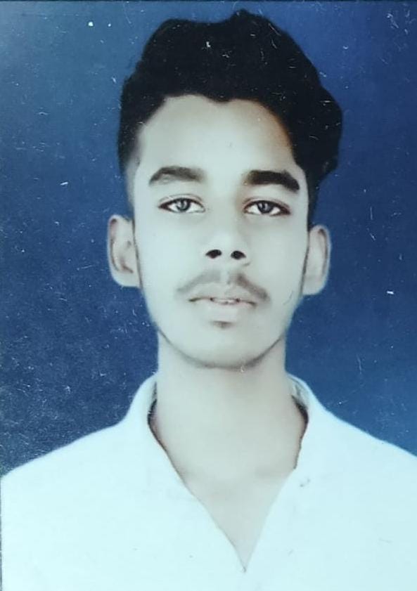 Student Photo Not Available