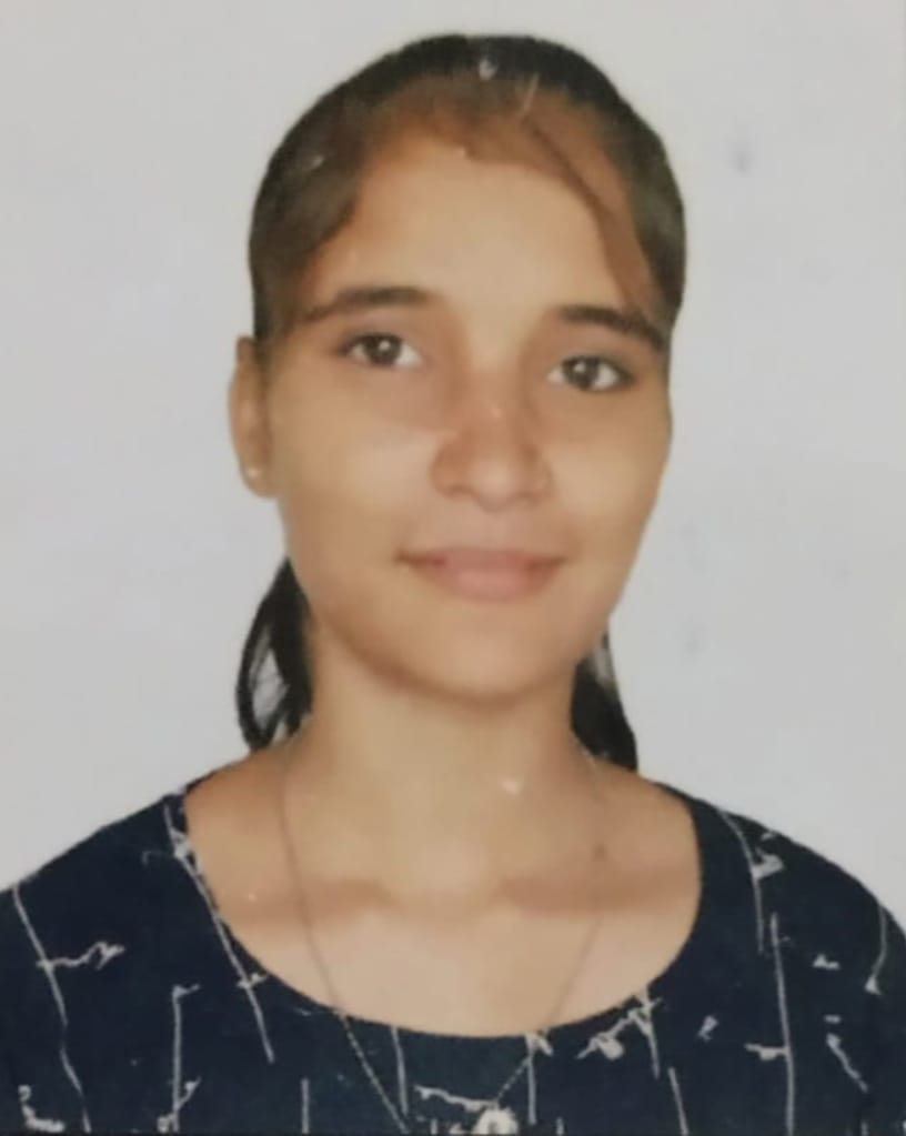 Student Photo Not Available